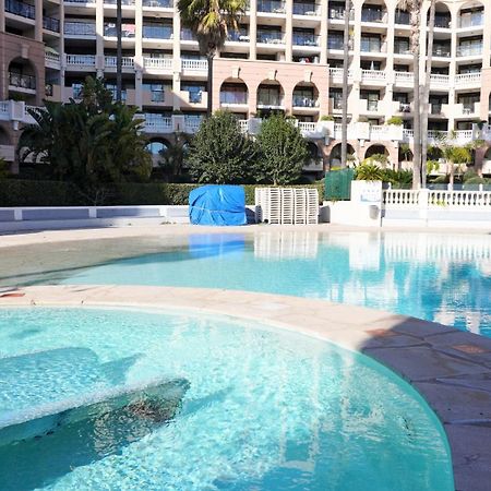 Appartement 556, Vue Mer Et Piscine By Palmazur Vacances Cannes Luaran gambar