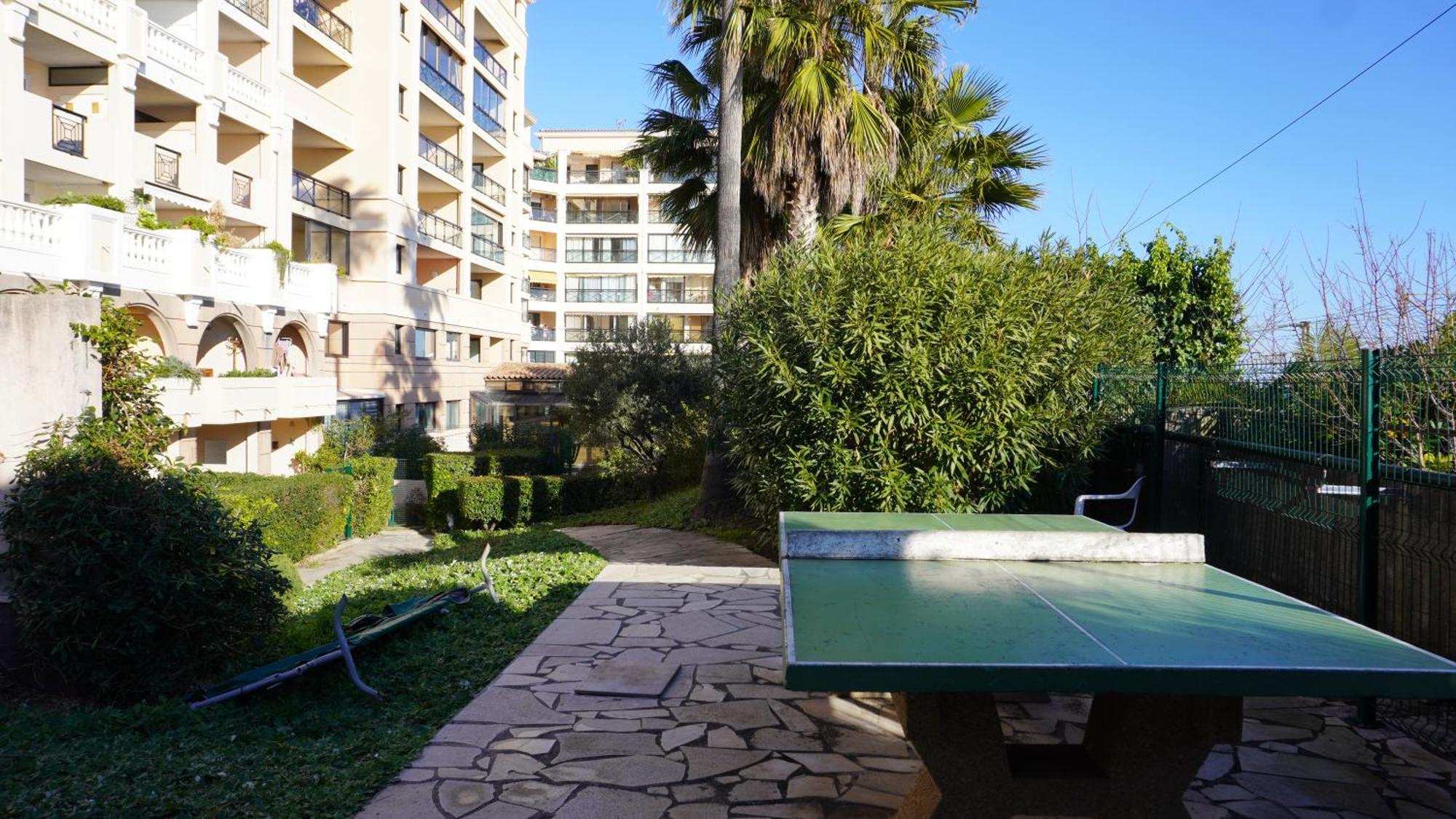 Appartement 556, Vue Mer Et Piscine By Palmazur Vacances Cannes Luaran gambar