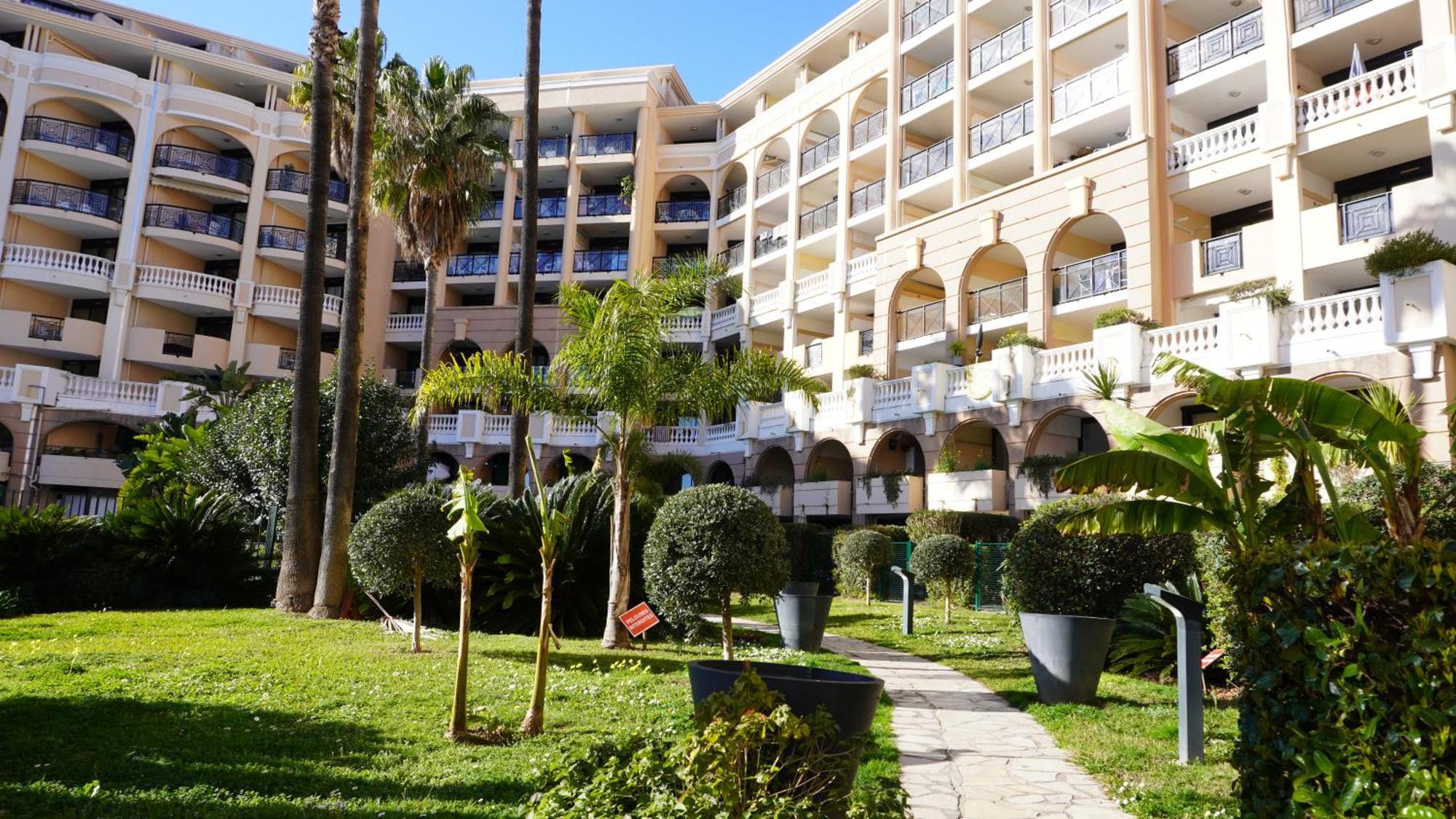 Appartement 556, Vue Mer Et Piscine By Palmazur Vacances Cannes Luaran gambar